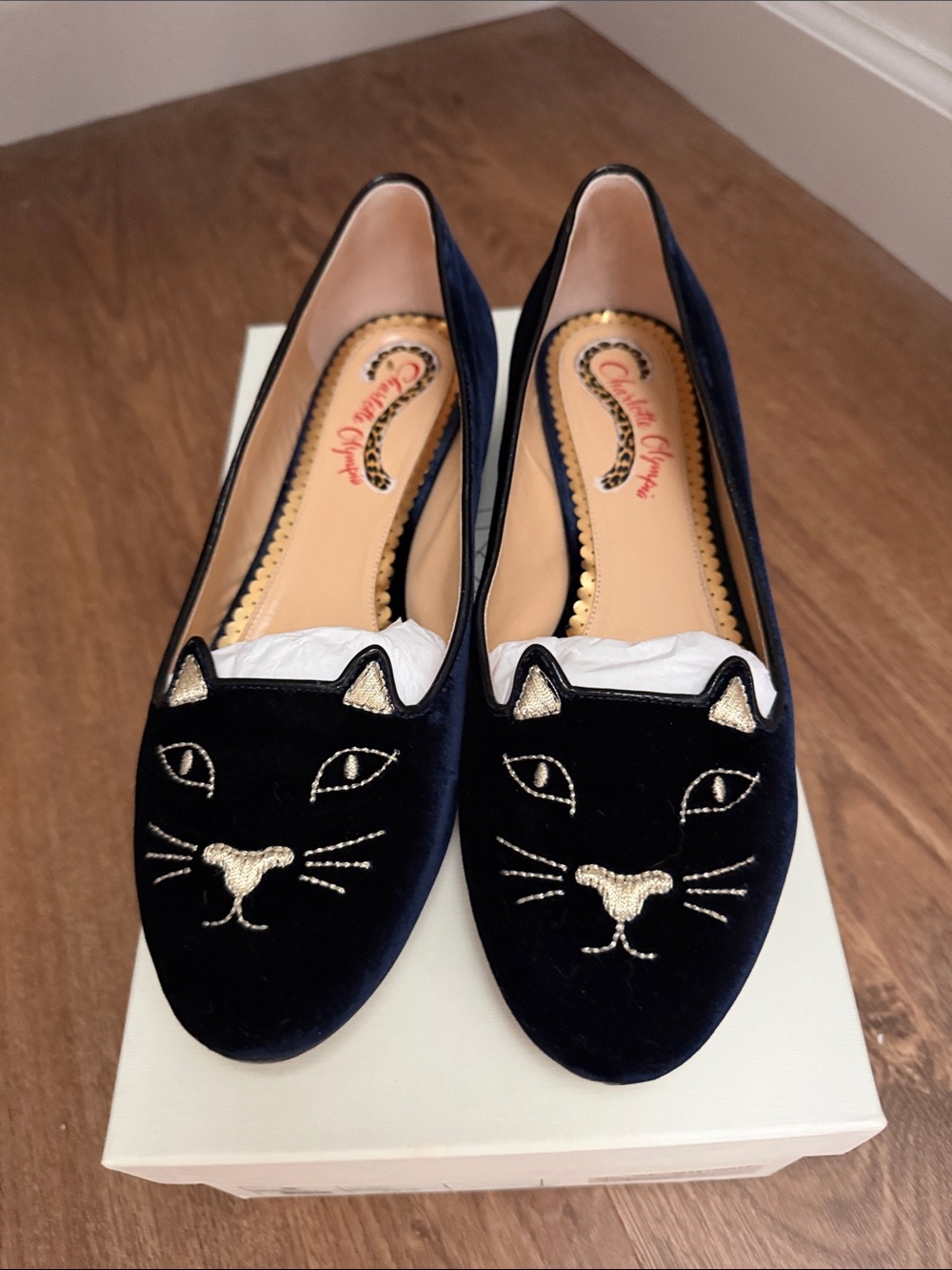 Charlotte Olympia Navy Velvet Kitty Flats with Gold Embroidery 8 38.5
